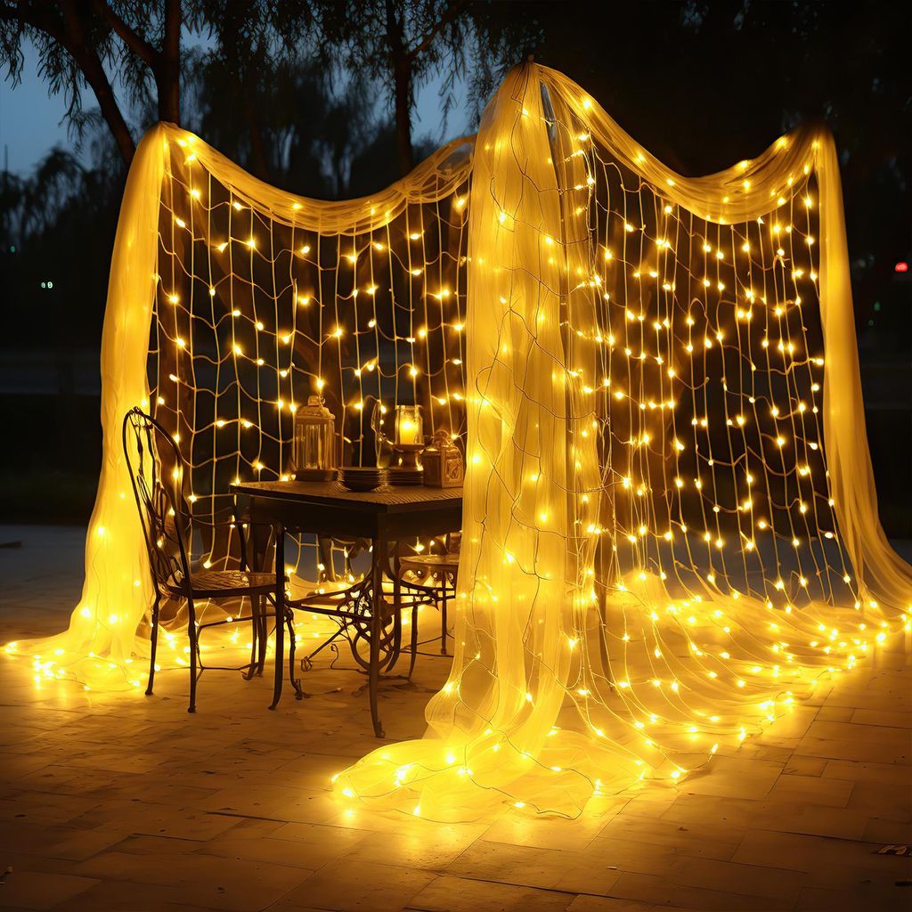 Izrielar LED Lichternetz 2x2m 200 LEDs Warmweiß Lichterkette 8 Beleuchtungsmodi Speicherfunktion für Innen mit Transparent Kabel