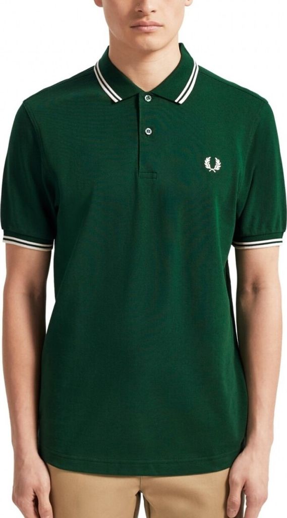 Fred Perry M3600 Polohemd mit doppeltem Kragen, Herren-Polohemd in den Farben Ivy / Snow White
