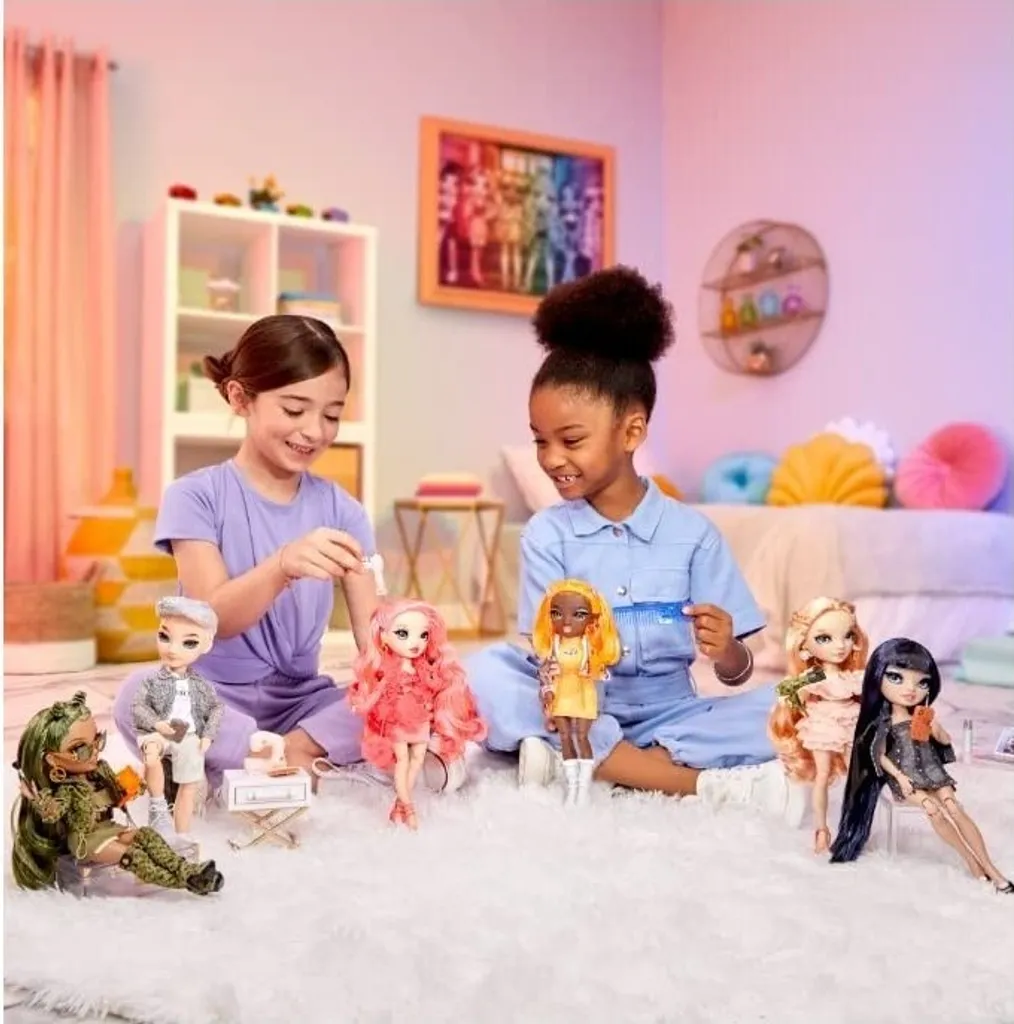 Poupée Rainbow High Olivia Woods - Qualité Premium et Look Mode Durable - 3