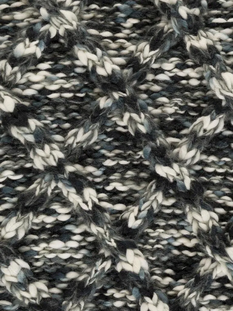 Passigatti Sciarpa Nera Donna | Must-Have Outfit Invernale di Classe - 4