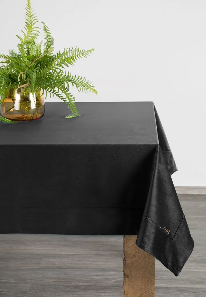 Nappe Noire VELVET 145x220 cm anti-plis pour décoration table élégante