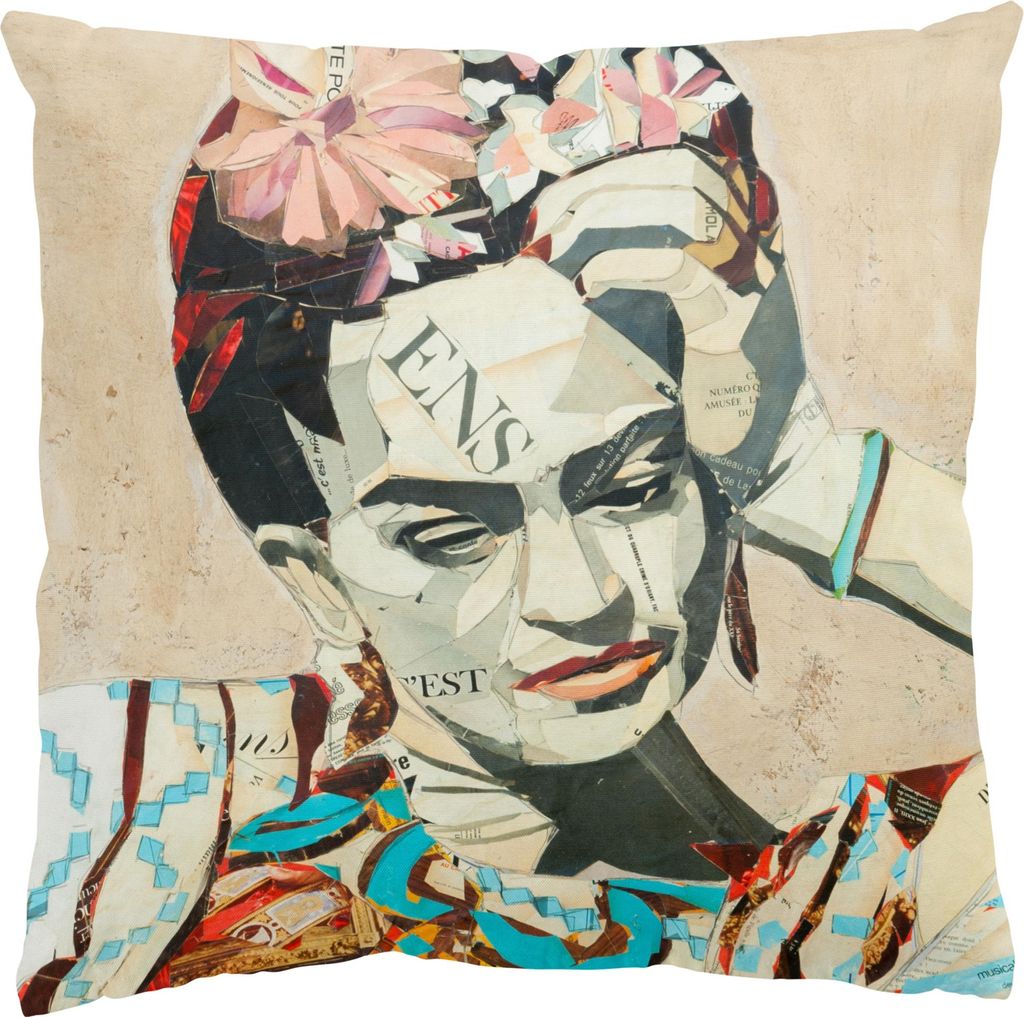 Dekokissen Portrait drinnen / Indoor Zierkissen Samt waschbar Frau beige Sofakissen mit Füllung