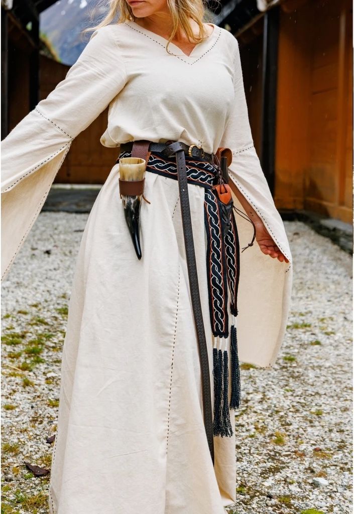 Wikinger Gürtel schwarz aus Baumwolle, "Elina" Produktbild 