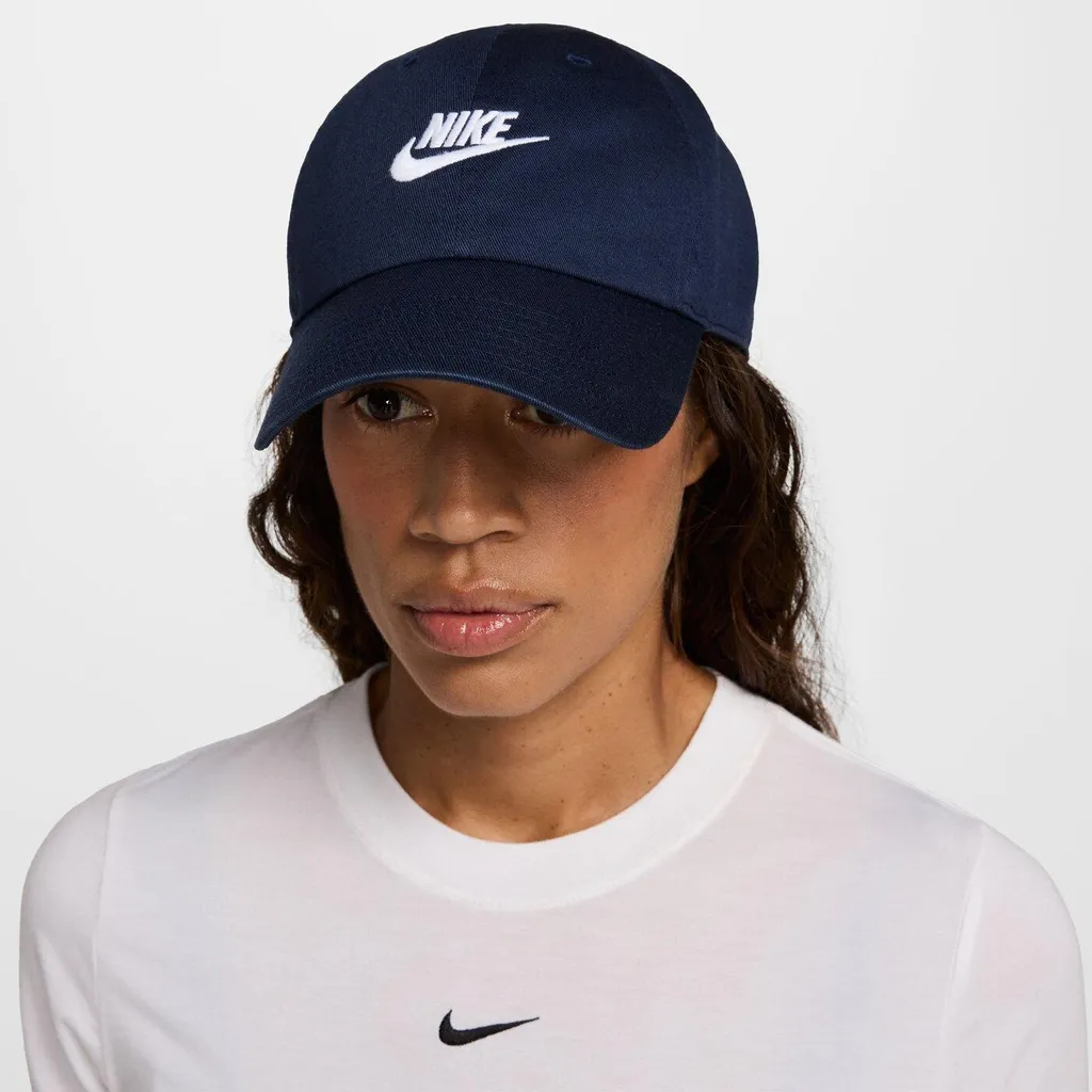 Nike Club Cap Futura Wash L Ossidiana Bianco L/XL - Shop Online Nike