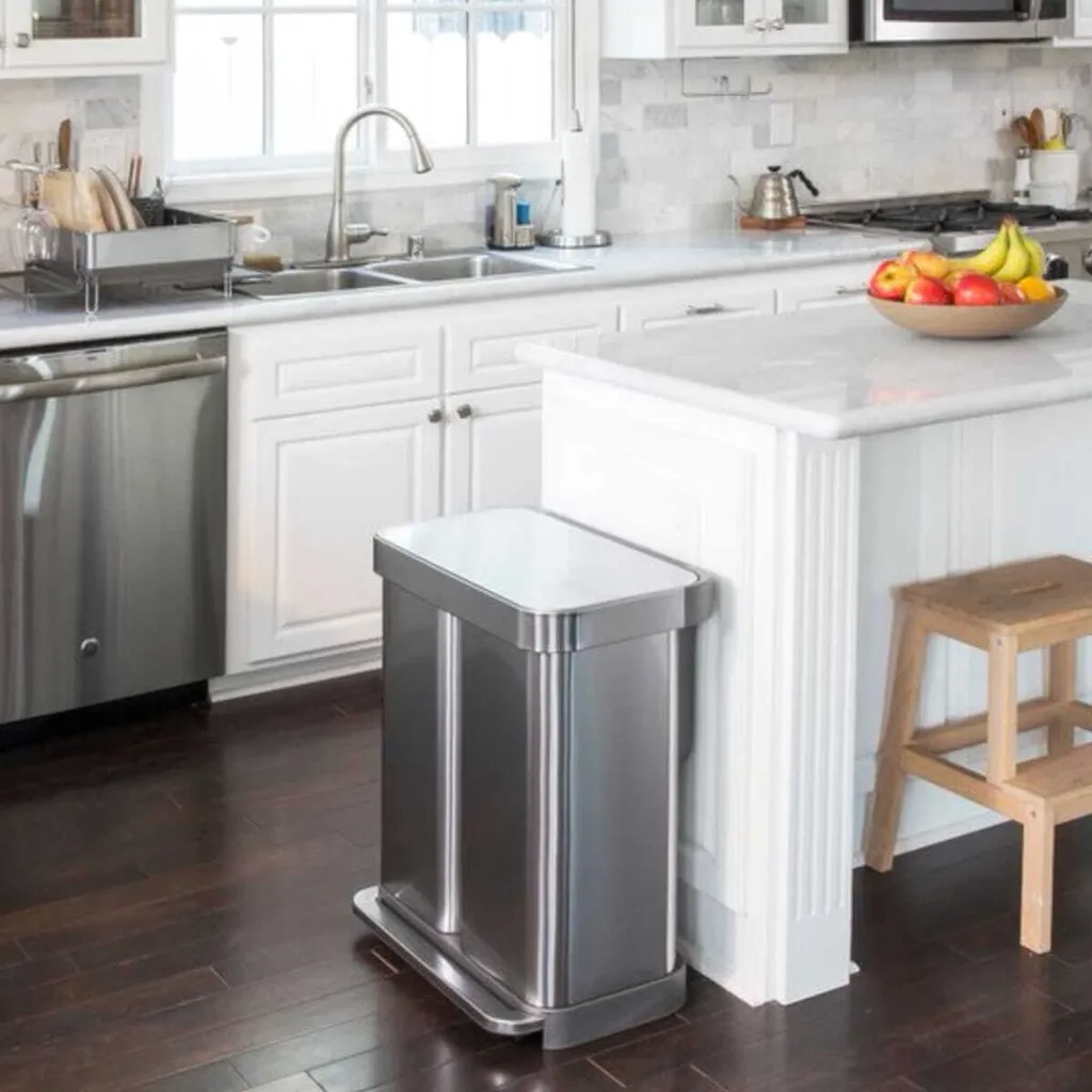 Poubelle à Pédale Simplehuman avec Double Compartiment Silent Close - 16