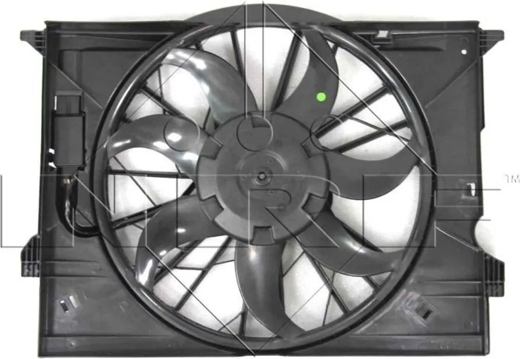 Évitez la surchauffe Mercedes avec le ventilateur OE 2115000693 NRF