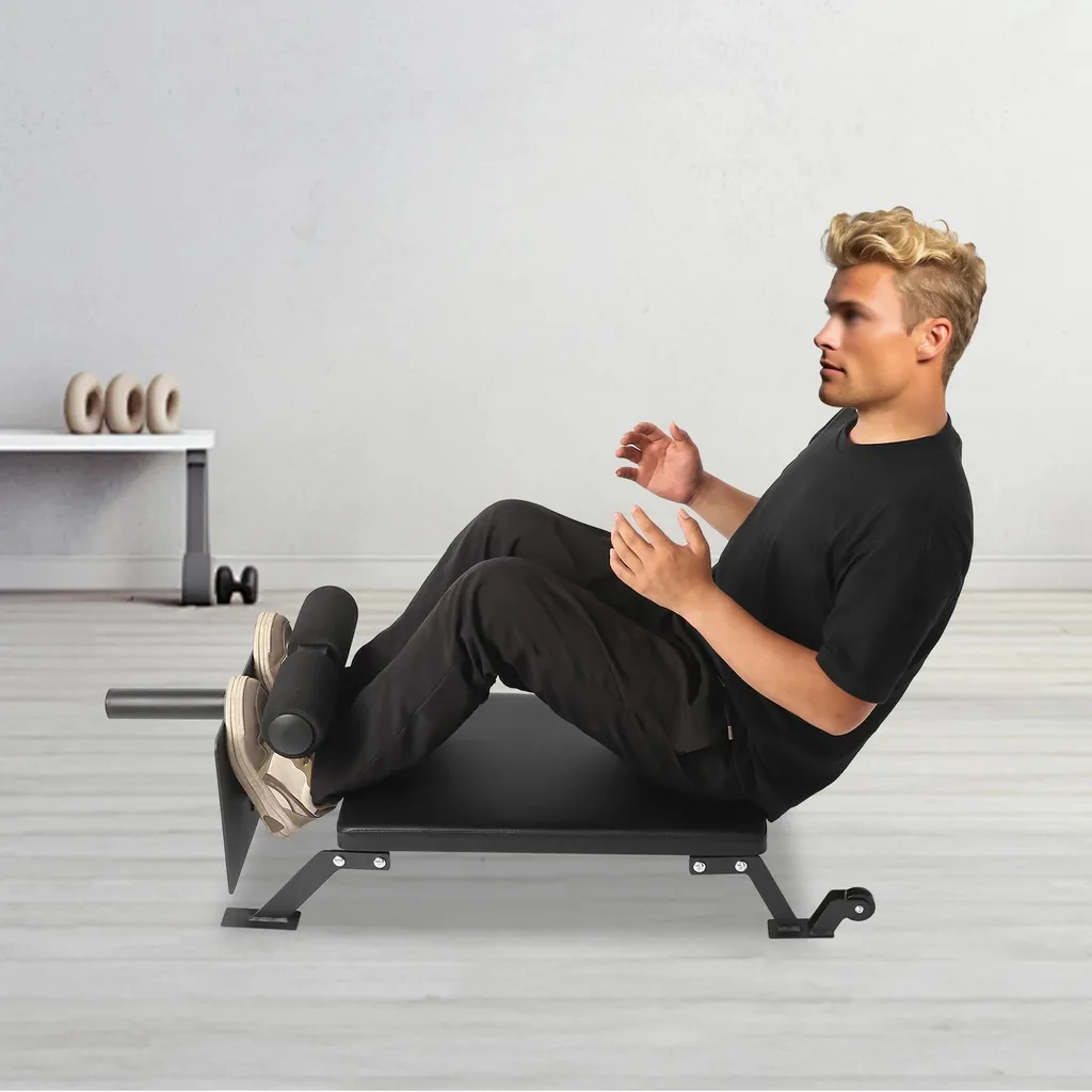 Musculation des cuisses à la maison : banc de flexion noir robuste