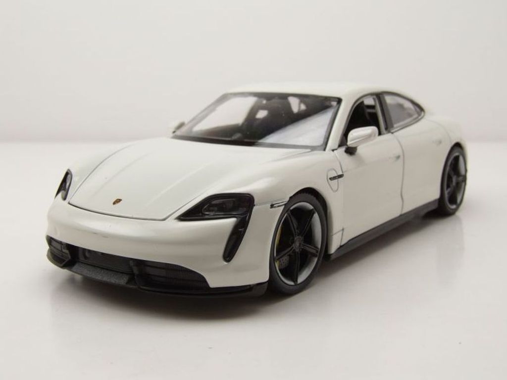 Welly 24107W Porsche Taycan Turbo S weiß 1:24