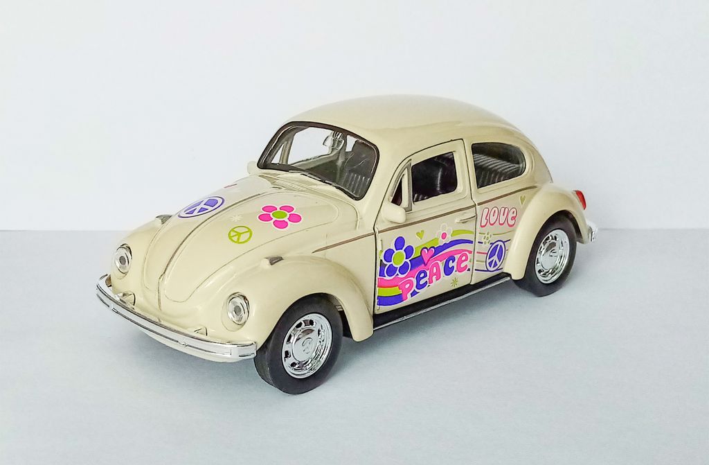 VOLKSWAGEN BEETLE Coccinelle Flower Power Hippy VW modèle Image du produit 
