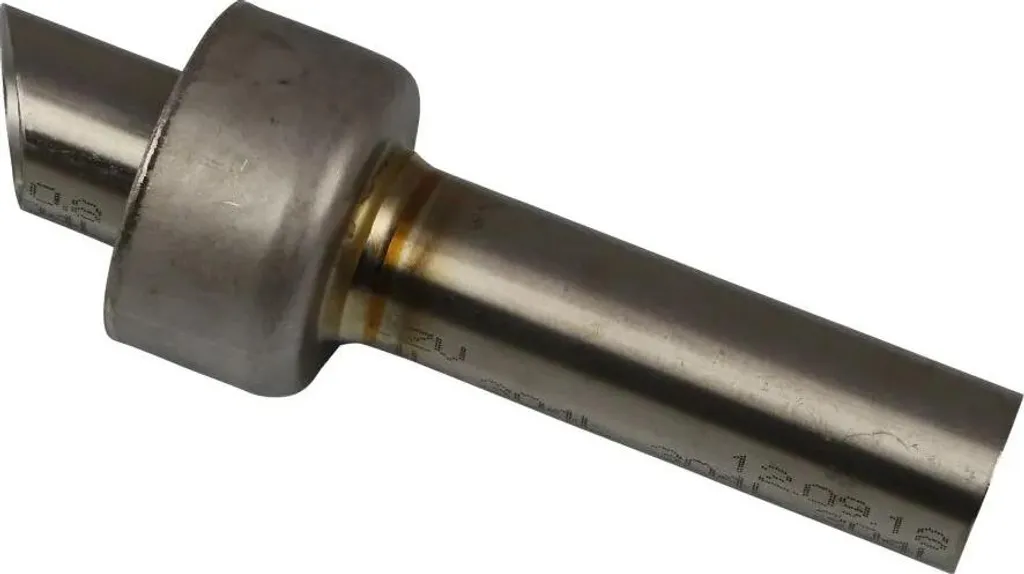 Akrapovic DB-Killer 147 pour Réduire le Bruit Moto en Ville et Circuit