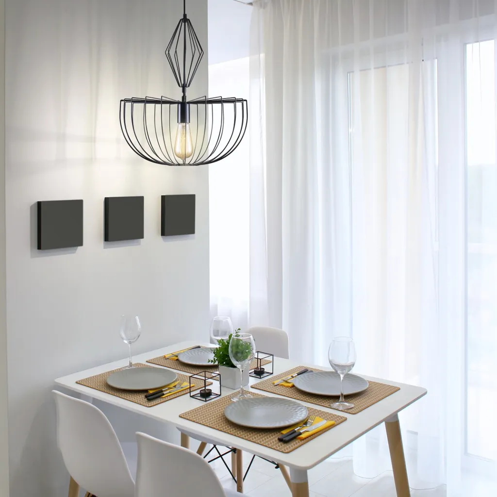 Luminaire Suspendu JASMINA Noir : Solution Éclairage Design Métal