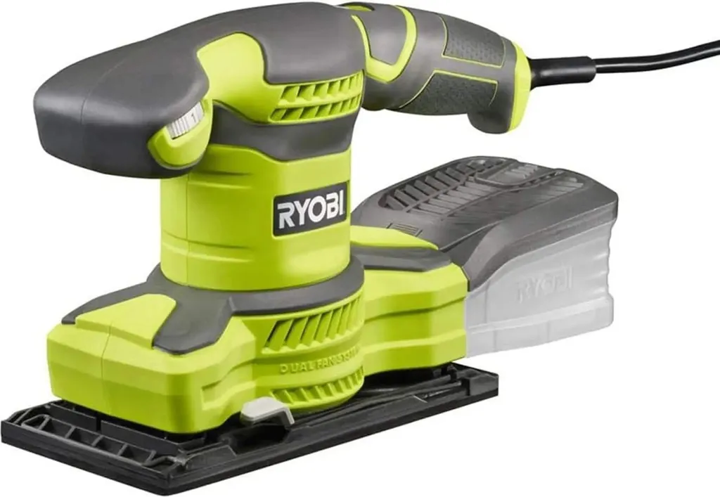 Ponceuse Ryobi RSS280-SA30 pour éliminer rayures et vieilles peintures