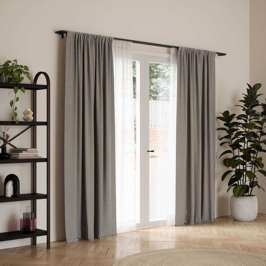 Umbra Twilight Doppel Gardinenstange, Ausziehbar, 76-213cm, Produktbild 