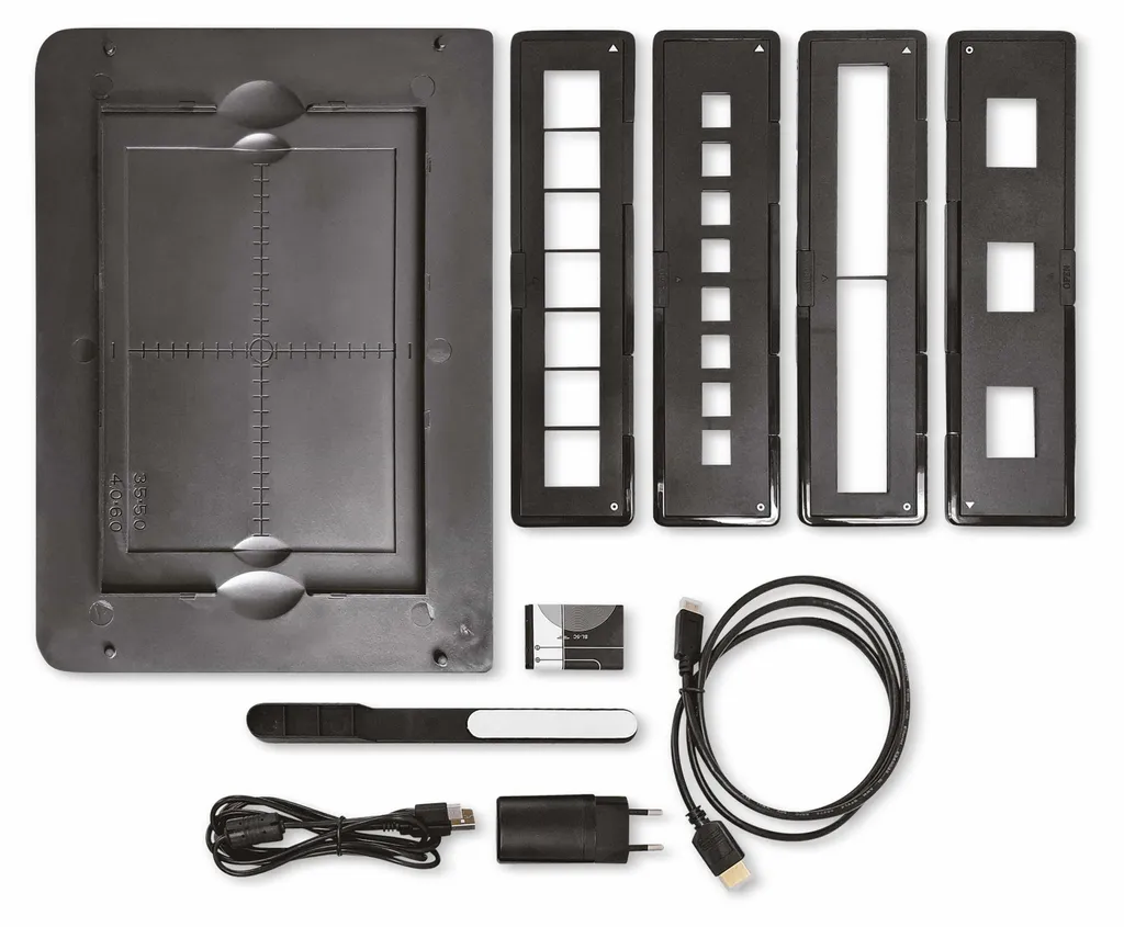 DNT SlideCopy PRO Scanner 4-en-1 avec prévisualisation LCD et 106 mm