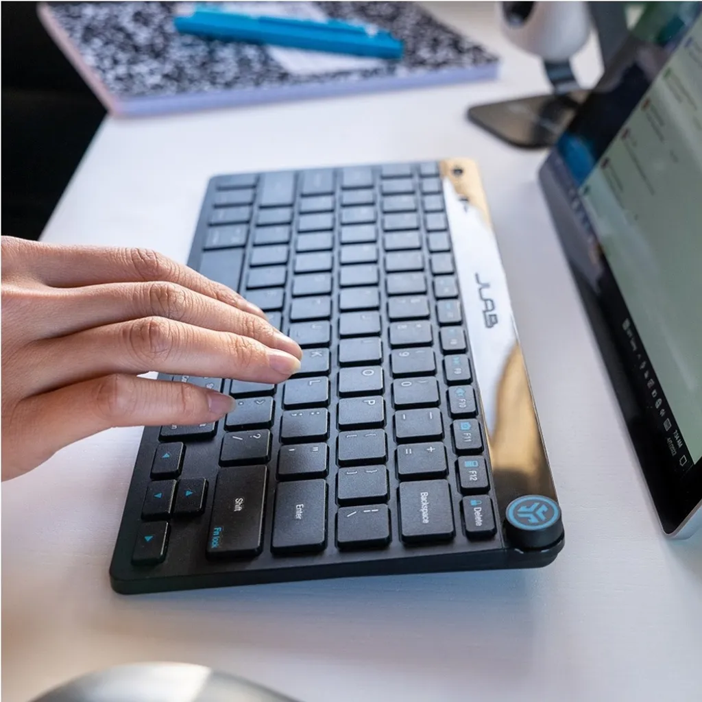 Solution Bureau sans Câble : Clavier et Souris JLAB Go Wireless DE-Layout - 6