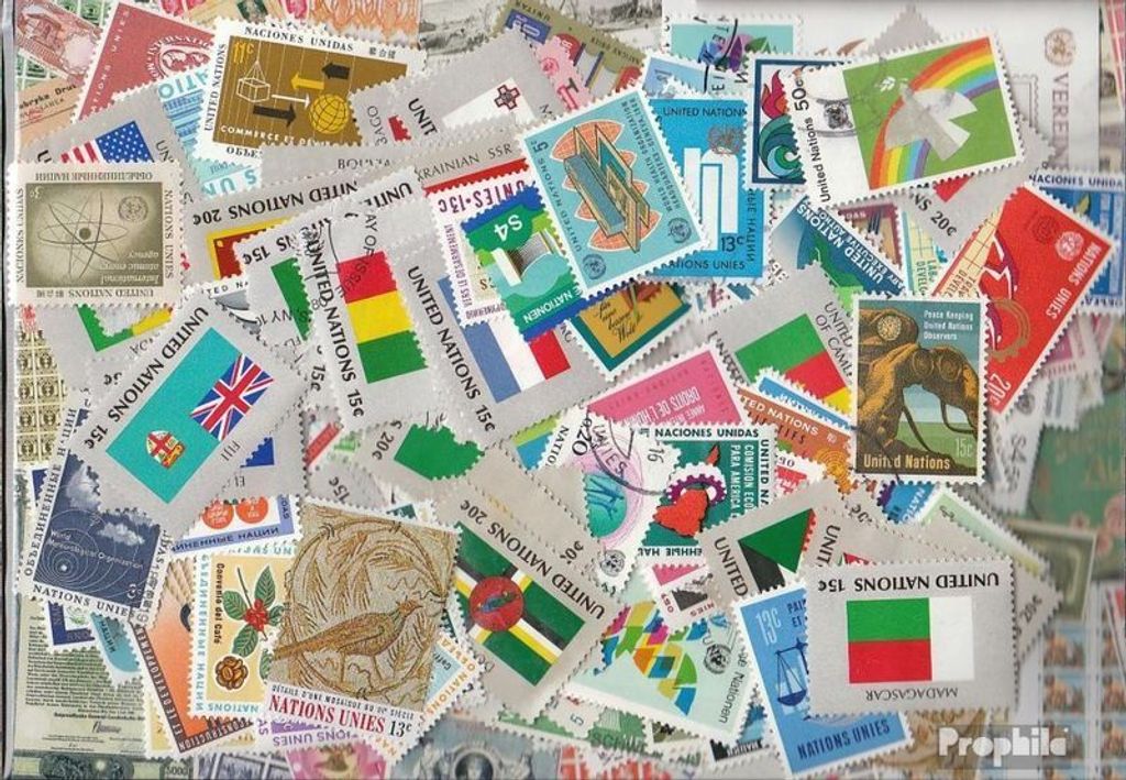 Briefmarken Vereinte Nationen (UNO) 500 verschiedene Marken