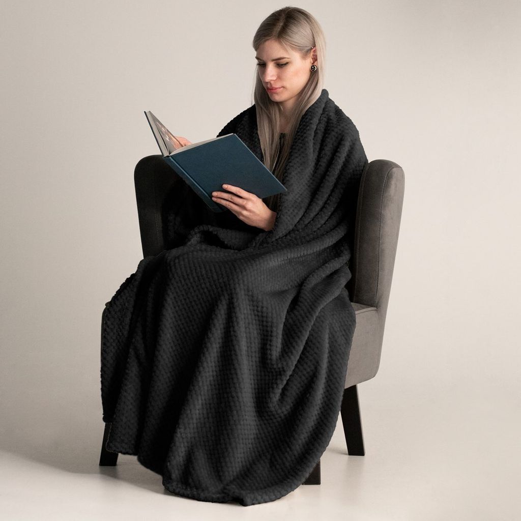 Kuscheldecke Fleece kuschelig weich Tagesdecke 220 x 240 cm - Schwarz
