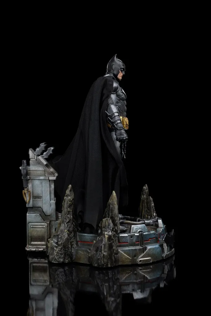 Statue Iron Studios DC Comics Batman Unleashed 1/10 Deluxe Art Scale - 5