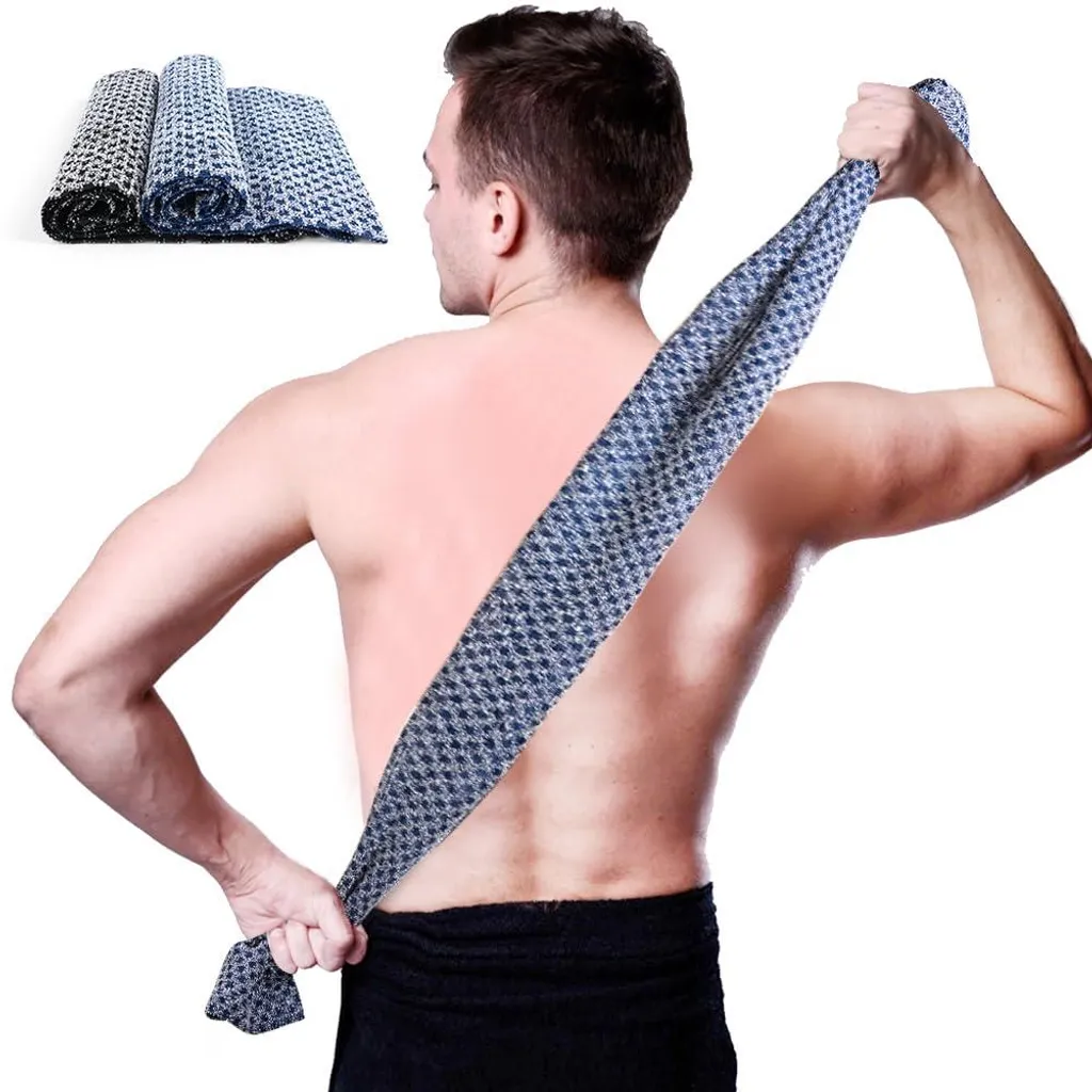 Brosse pour le dos double face avec picots de massage et gommage corporel