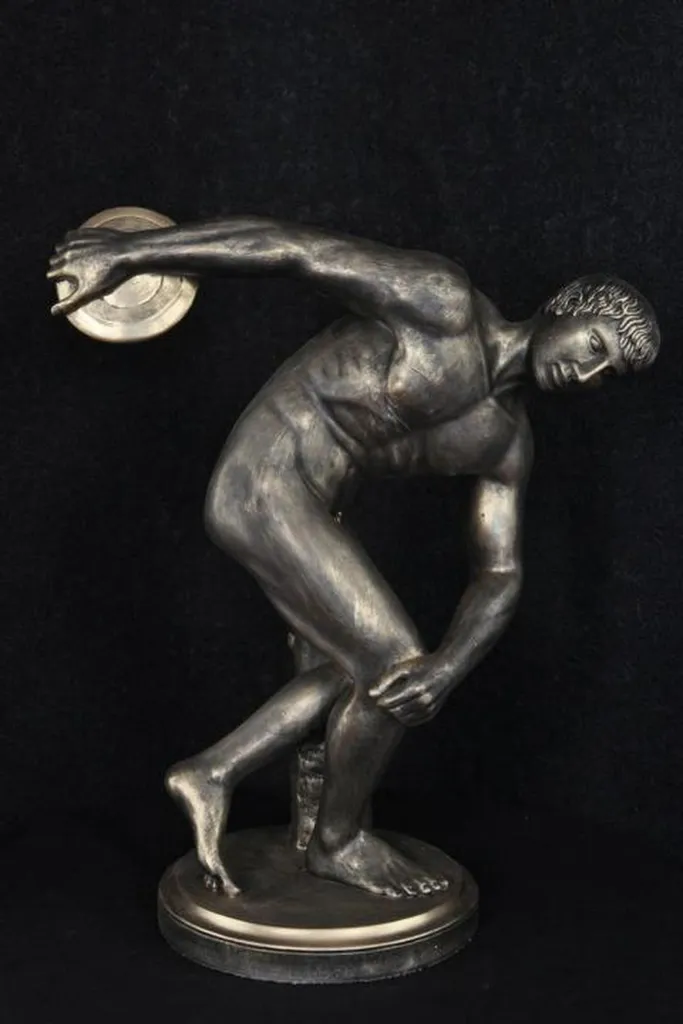 Figurine de Sportif Antique en Style Abstrait - Décoration de Luxe Grecque