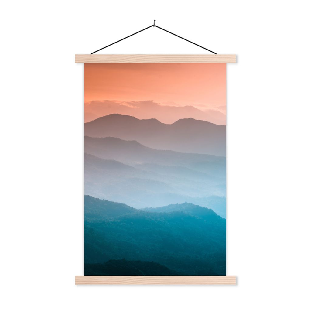 MuchoWow Textilposter Berge - Sonne - Orange - Natur 60x90 cm mit holzfarbenen Rahmen - Textil