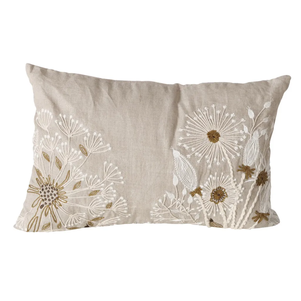 Coussin FINNA en lin anti-allergène : déco florale saine et chic