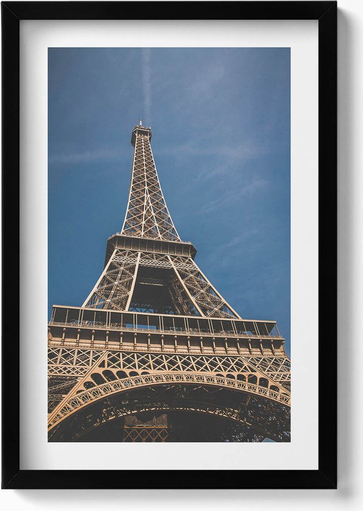 Blick von unten auf den Eiffelturm in Paris– Wandbild mit Rahmen – Gerahmtes Bild – Wanddekoration – 40x60 cm – Schwarz