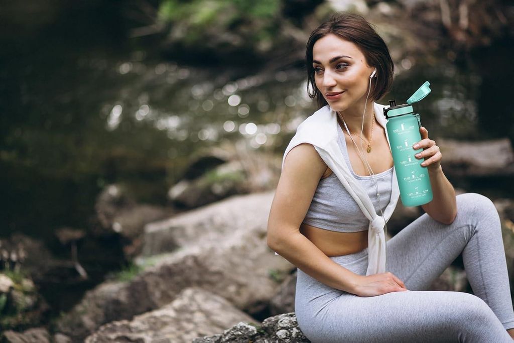 Motivierende Trinkflasche für Sport und Schule - BPA-frei - 1 Liter