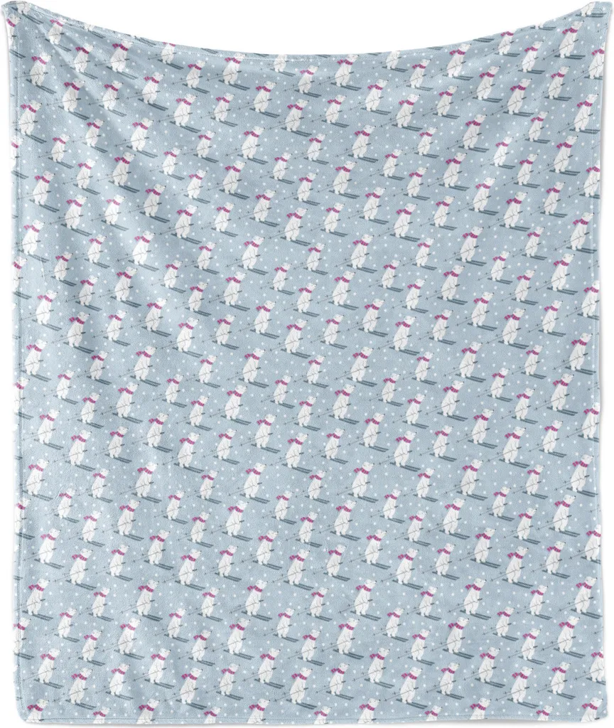 ABAKUHAUS Coperta in morbido pile di flanella con motivo sciistico, stagione invernale Continuous Divertenti motivi con orsi che sciano e neve, 175 x 230 cm, viola-blu magenta e bianco