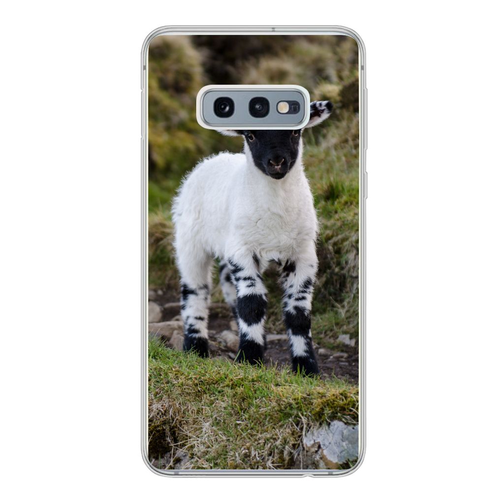 MuchoWow Handyhülle Schutzhülle Hülle für Samsung Galaxy S10e Lamm - Schwarz - Weiß - Tupfen Silikon Softcase Handy Hülle - Handy