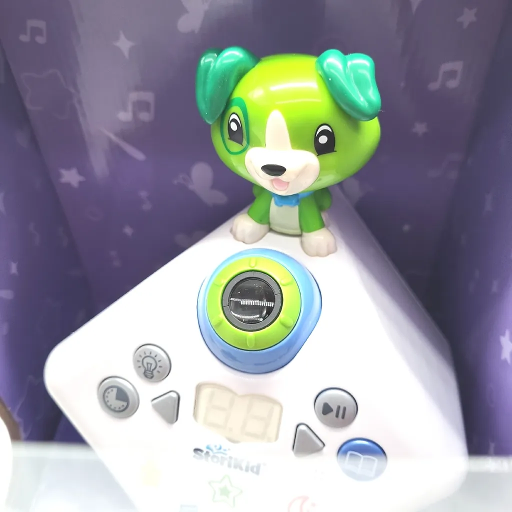 Vtech StoriKid Projecteur d'Histoires Interactif Vert 80 Contenus 3+