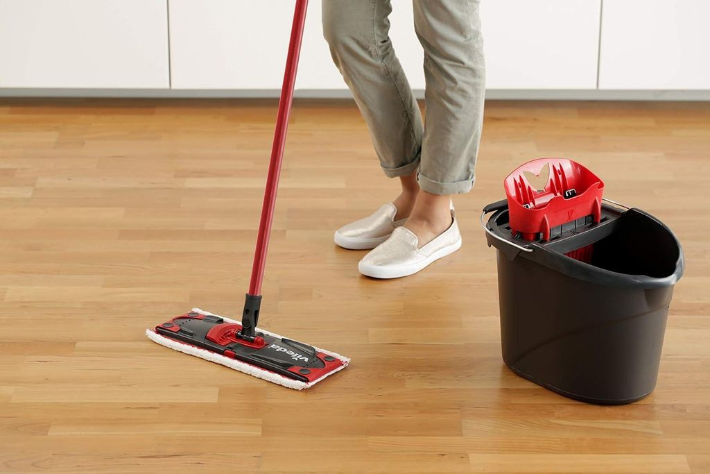Ultramax XL Komplettset | Mopset mit Eimer, Flachmop und Mikrofasertuch | Nachhaltige Mop für harte Bodenbeläge | Love It Clean