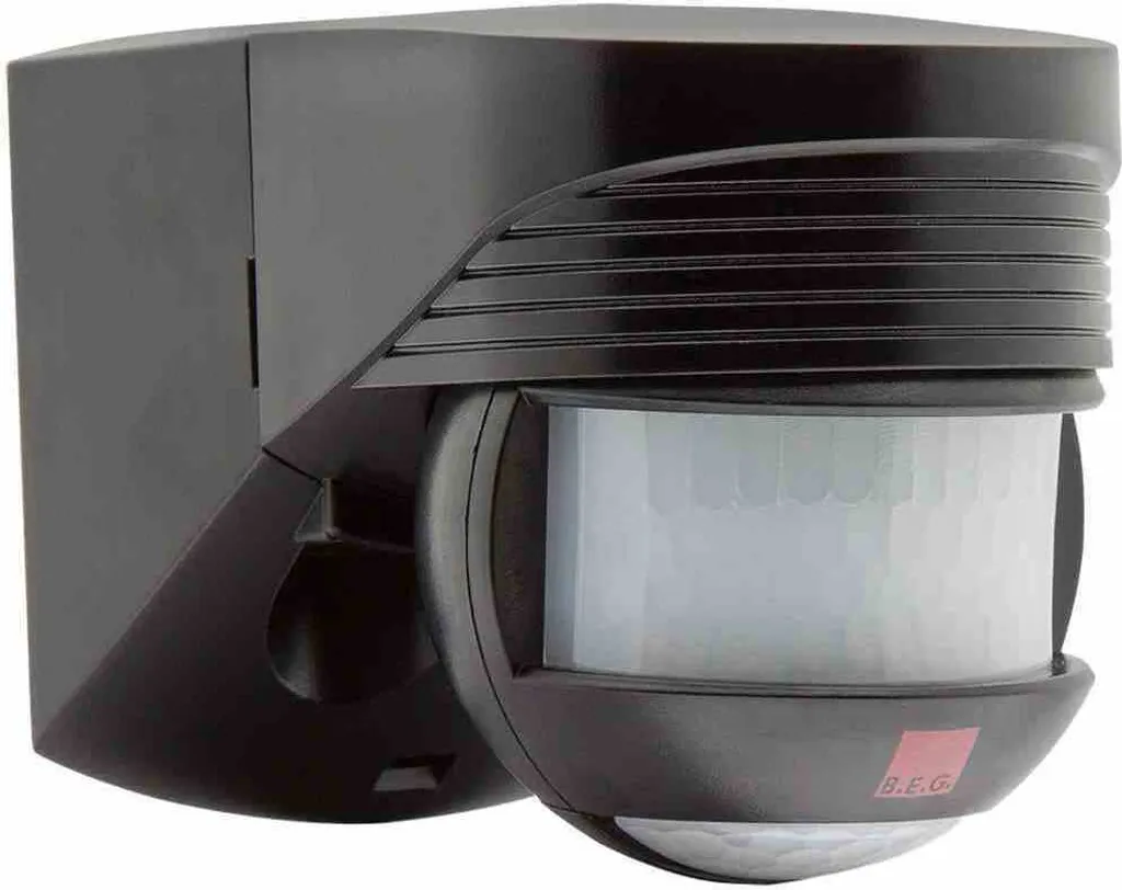Détecteur infrarouge étanche IP44 B.E.G. 140° noir brillant charge 1000W