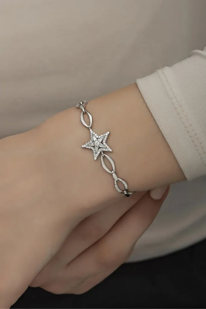 Bracelet chaîne pour femme en argent et son pendentif étoile Hallow