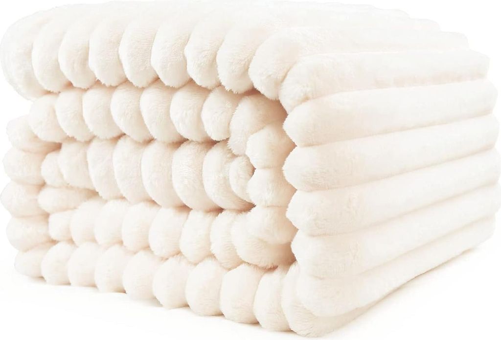 Kuscheldecke, warme und flauschige Tagesdecke/Sofaüberwurf für Mama, Ehefrau und Freundin, 200 x 230 cm, beige