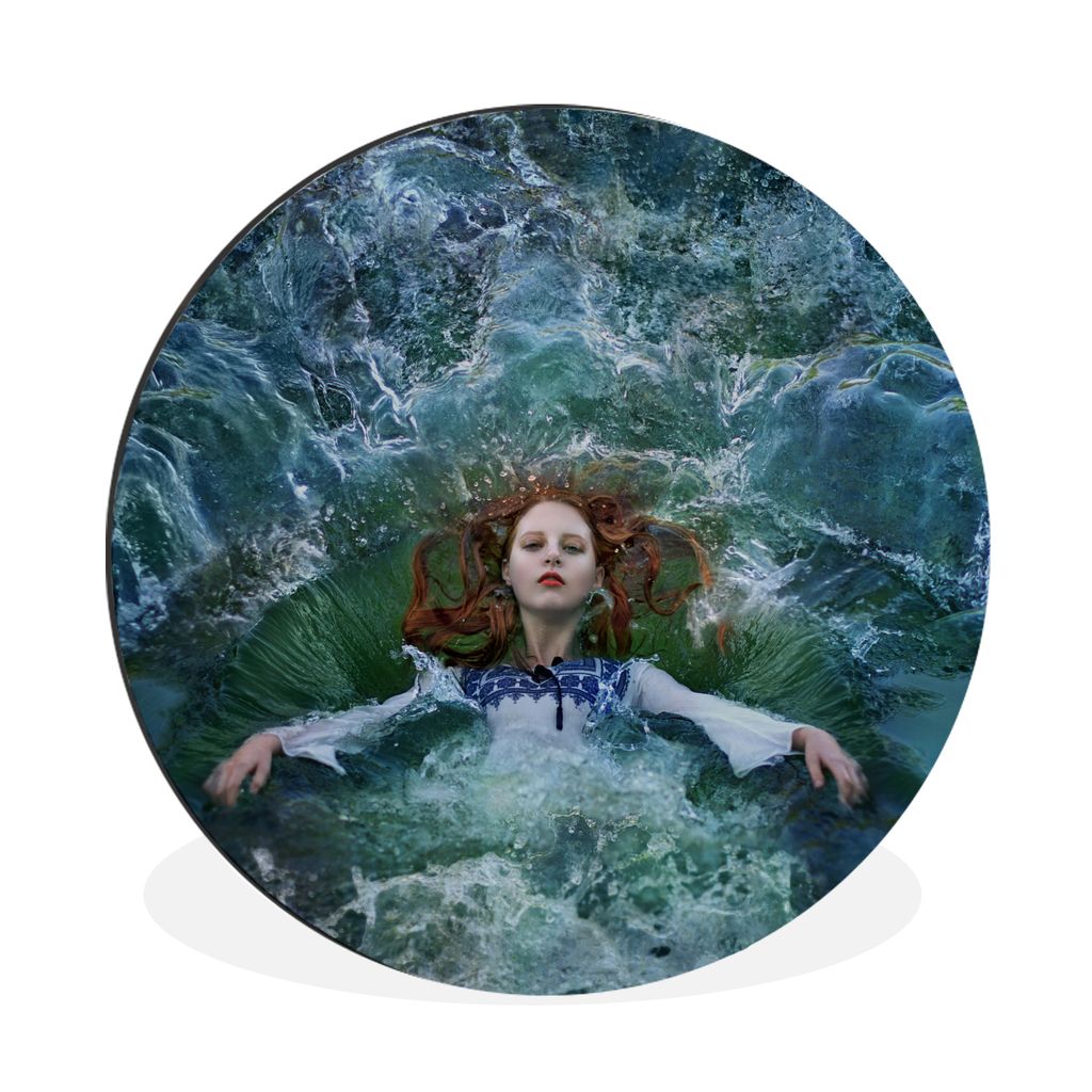 MuchoWow Aluminium Wandkreis Frau - Wasser - Meer - Kleid Ø 60 cm Wanddeko Modern Wohnzimmer - Wand Kreis - Wandbild - Schlafzimmer - Aluminium ...