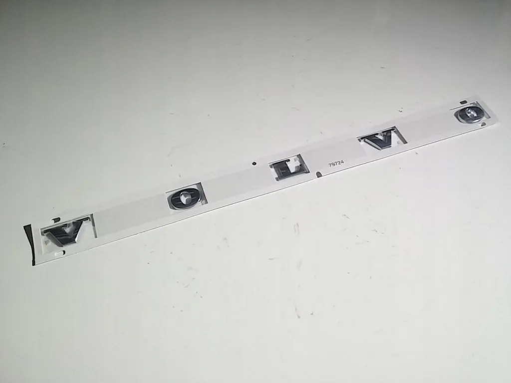Monogramme arrière pour Volvo V40 V60 et XC60 - Logo de coffre chromé