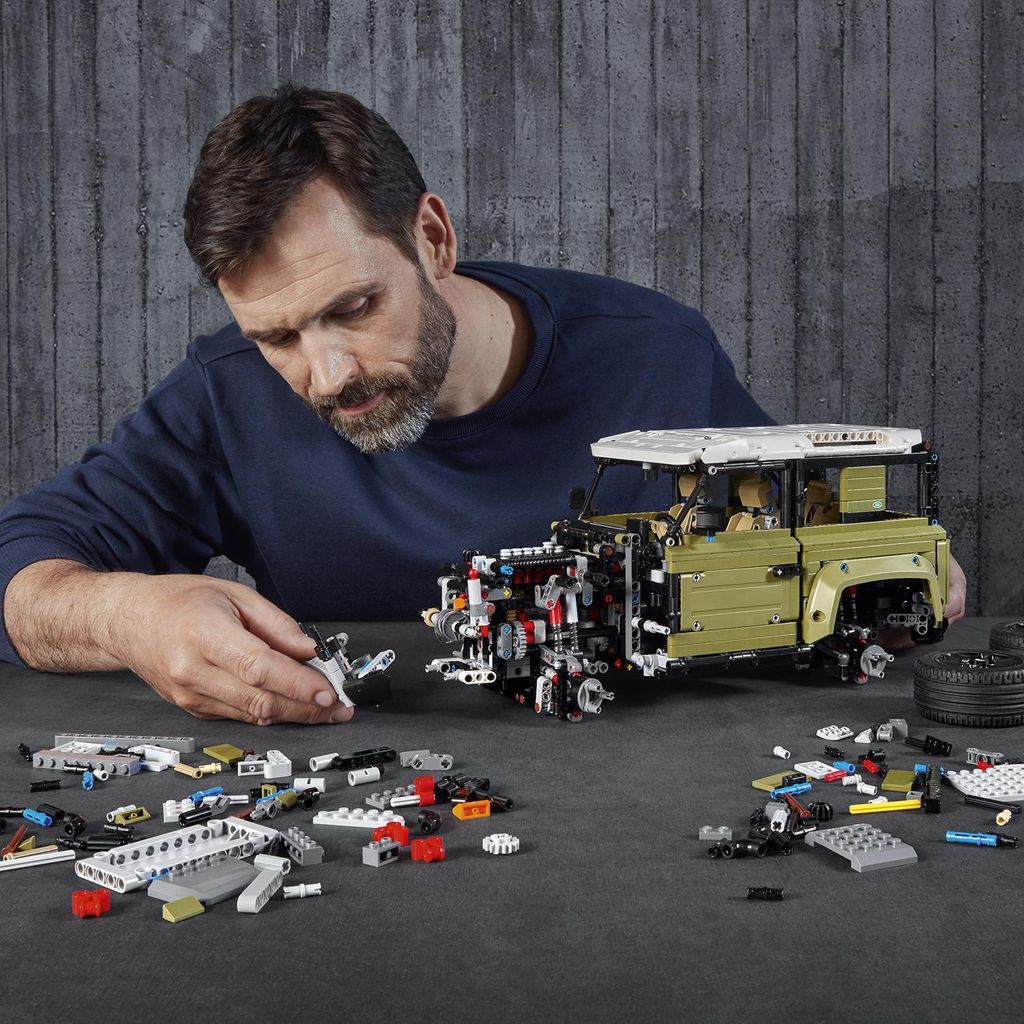 LEGO Technic 42110 Land Rover Defender Obrázok produktu 6