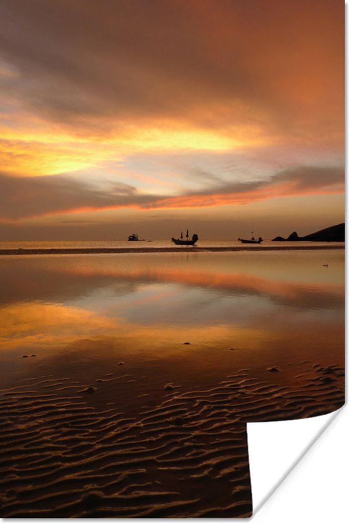 MuchoWow® Poster Sonnenuntergang über dem Strand Sairee auf Produktbild 
