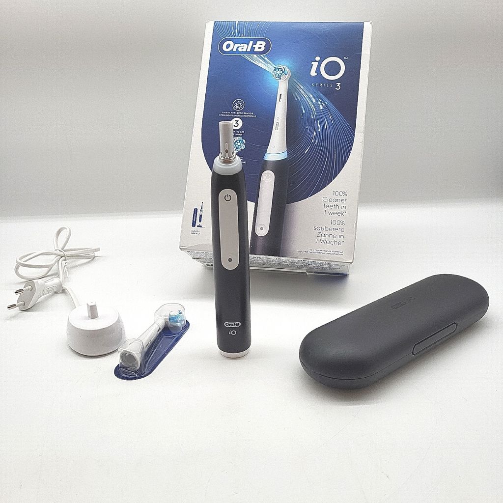 Oral-B iO Series 3 Matt Black mit Reiseetuie, Elektrische Produktbild 12