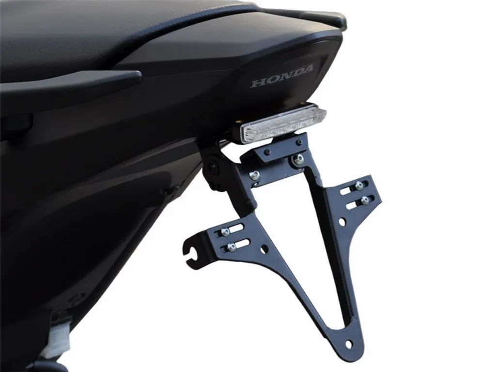 ZIEGER Porta targa Basic compatibile con Honda NC 700 S / X BJ 2012-14 / NC 750 S / X BJ 2014-15