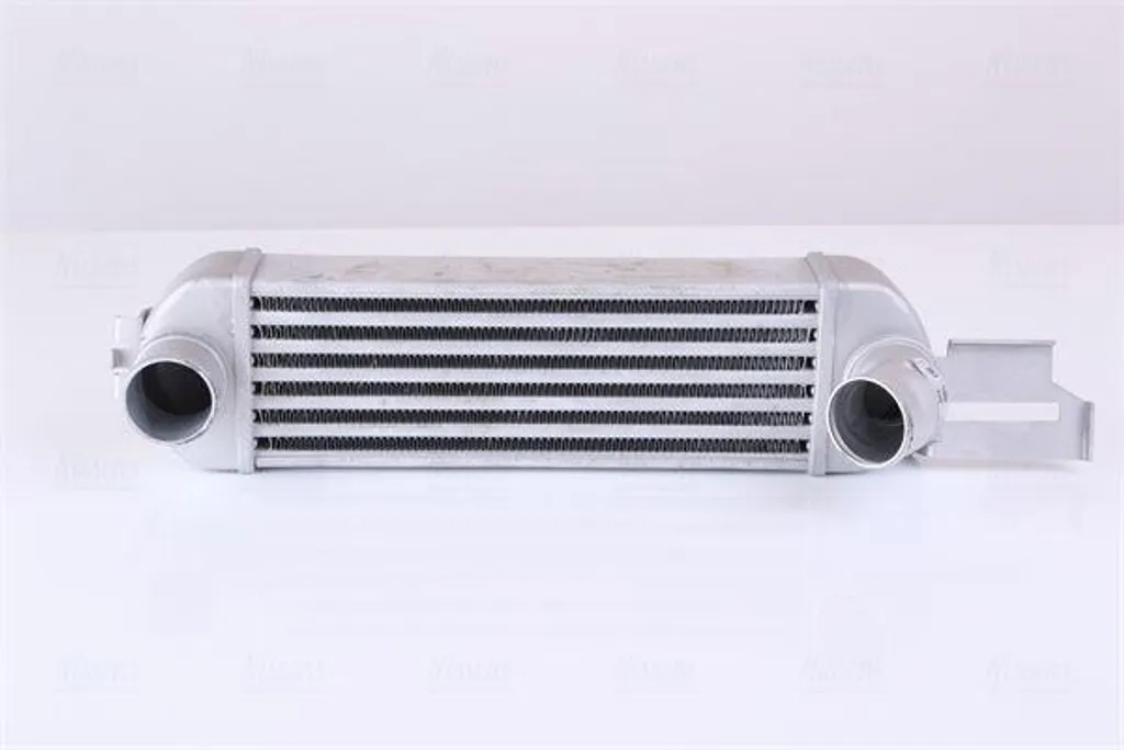 Réparez votre perte de puissance Meriva avec l'Intercooler Nissens 96179