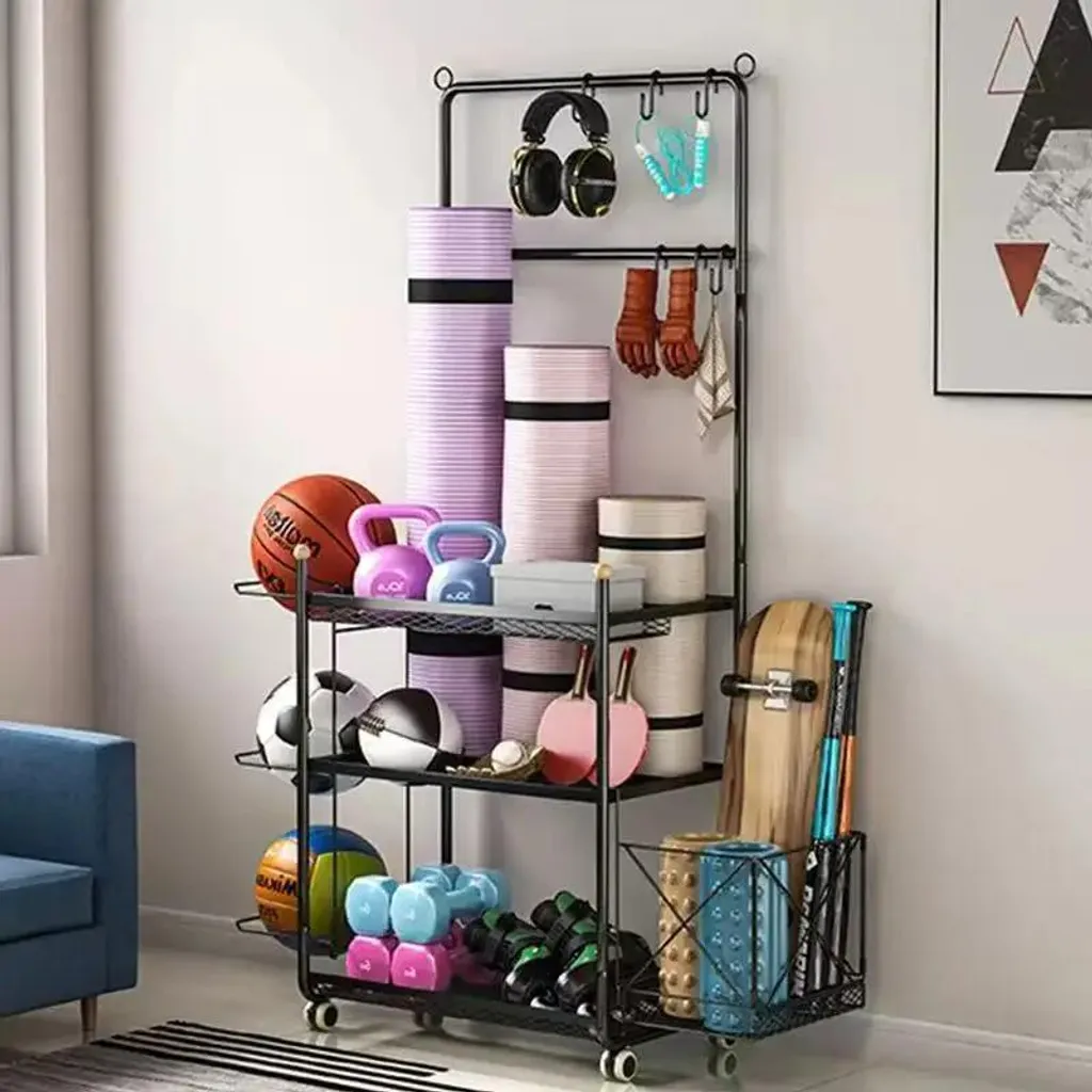 Structure métallique pour équipements sportifs avec porte-skateboards - 2