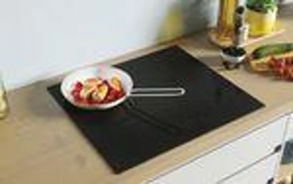 Table de cuisson induction Candy 60cm noire connectée hOn CTP64SC/E1 - 5