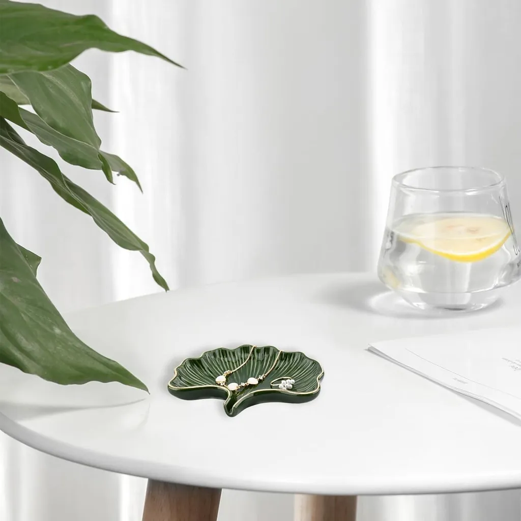 Support savon céramique Ginkgo Vert, finition émaillée et design chic