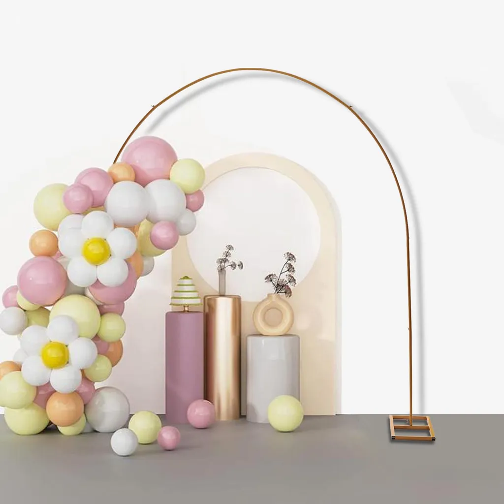 Arche Décorative Dorée avec Structure en Fer Renforcé - Design Courbé