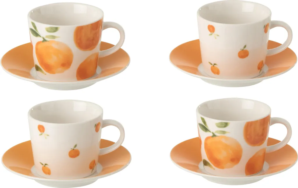 Petites tasses avec soucoupes orange en céramique contre les taches