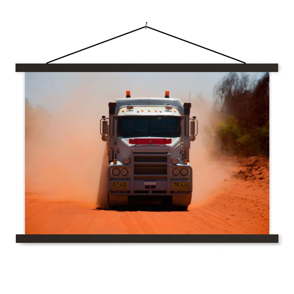 MuchoWow Textilposter Robuster Lkw fährt im Sand 60x40 cm mit schwarzem Rahmen - Hölzernes