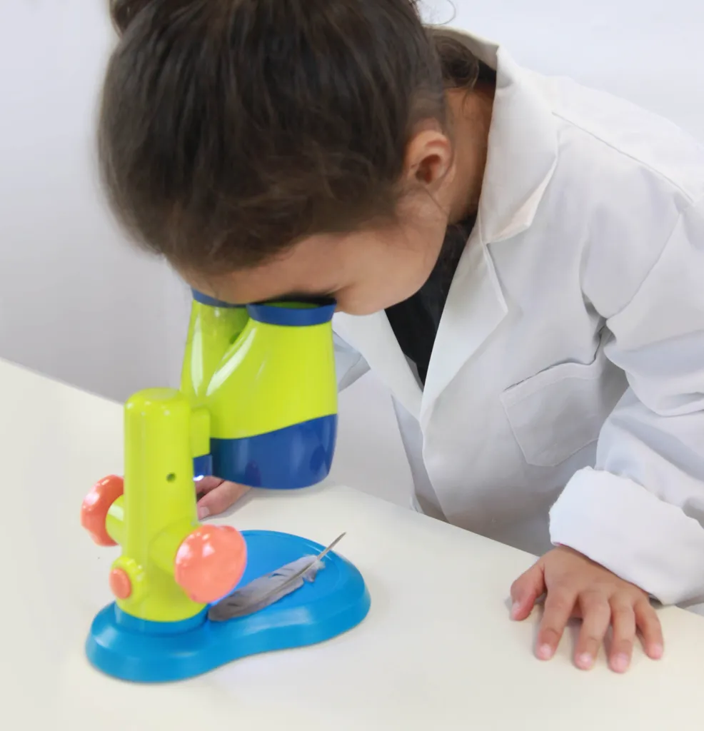 Microscope Éducatif Buki Mini Sciences avec Éclairage LED et Accessoires - 9