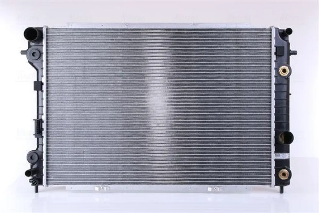 Radiateur moteur NISSENS 63075 OE 52463053 compatible avec Opel Omega
